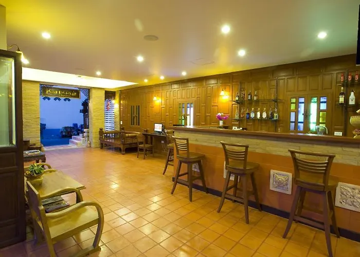 Hotel Korbua House 3*