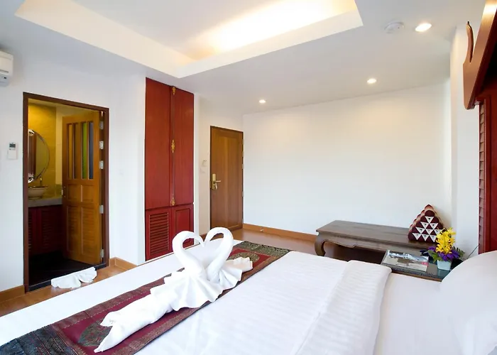 Korbua House