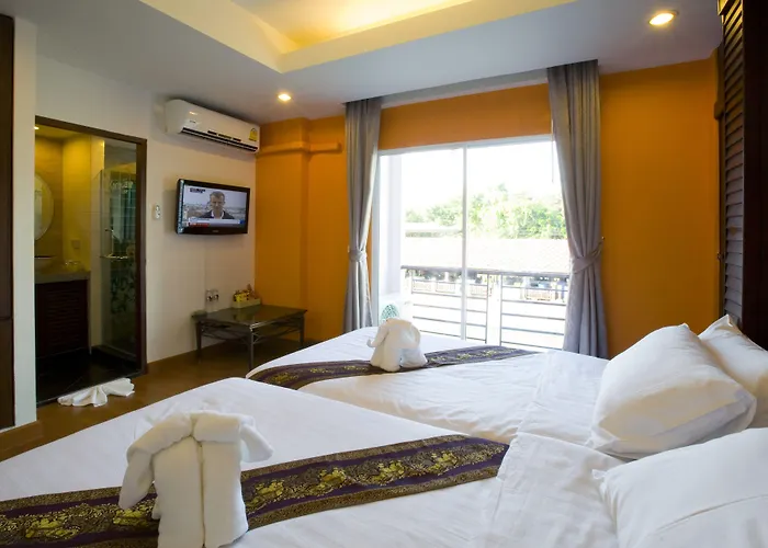 Hotel Korbua House 3*