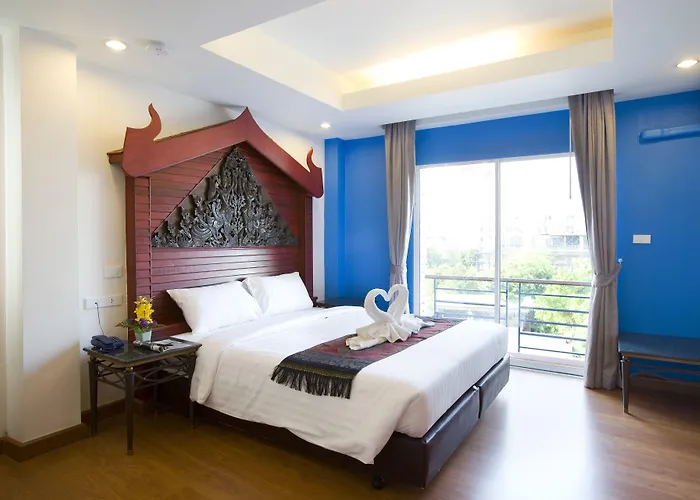 Korbua House Hotel