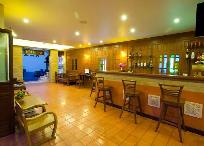Korbua House 3*