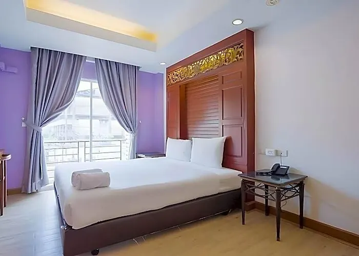 Korbua House Hotel