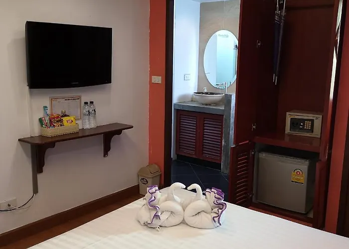 Hotel Korbua House 3*